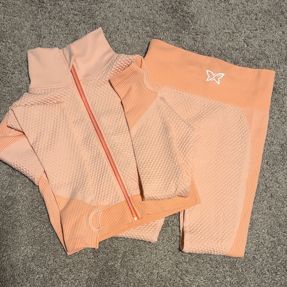 Women’s Peach Activewear Set